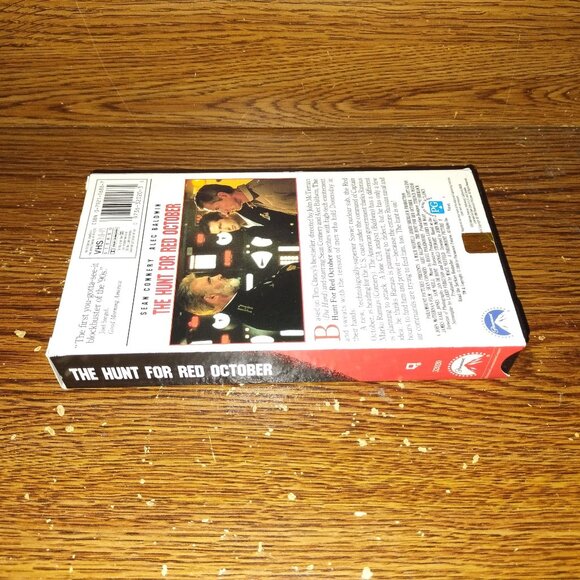 Hunt for Red October (VHS, 1990, Paramount Pictures) Sean Connery Alec Baldwin - Picture 5 of 6
